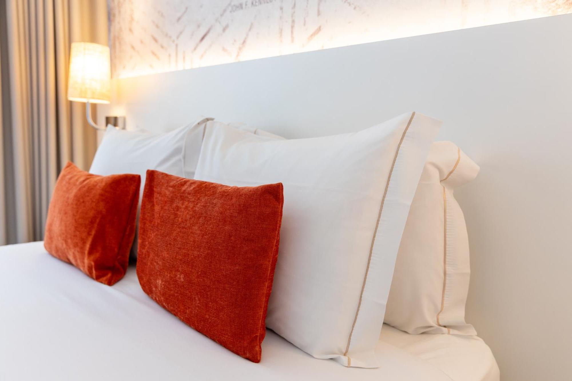 Deluxe Double Room Balcony